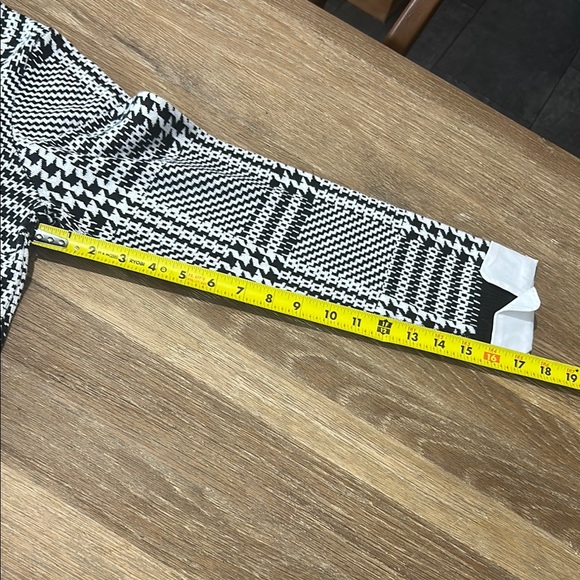 NWT Isaac Mizrahi Large pullover - Picture 10 of 10